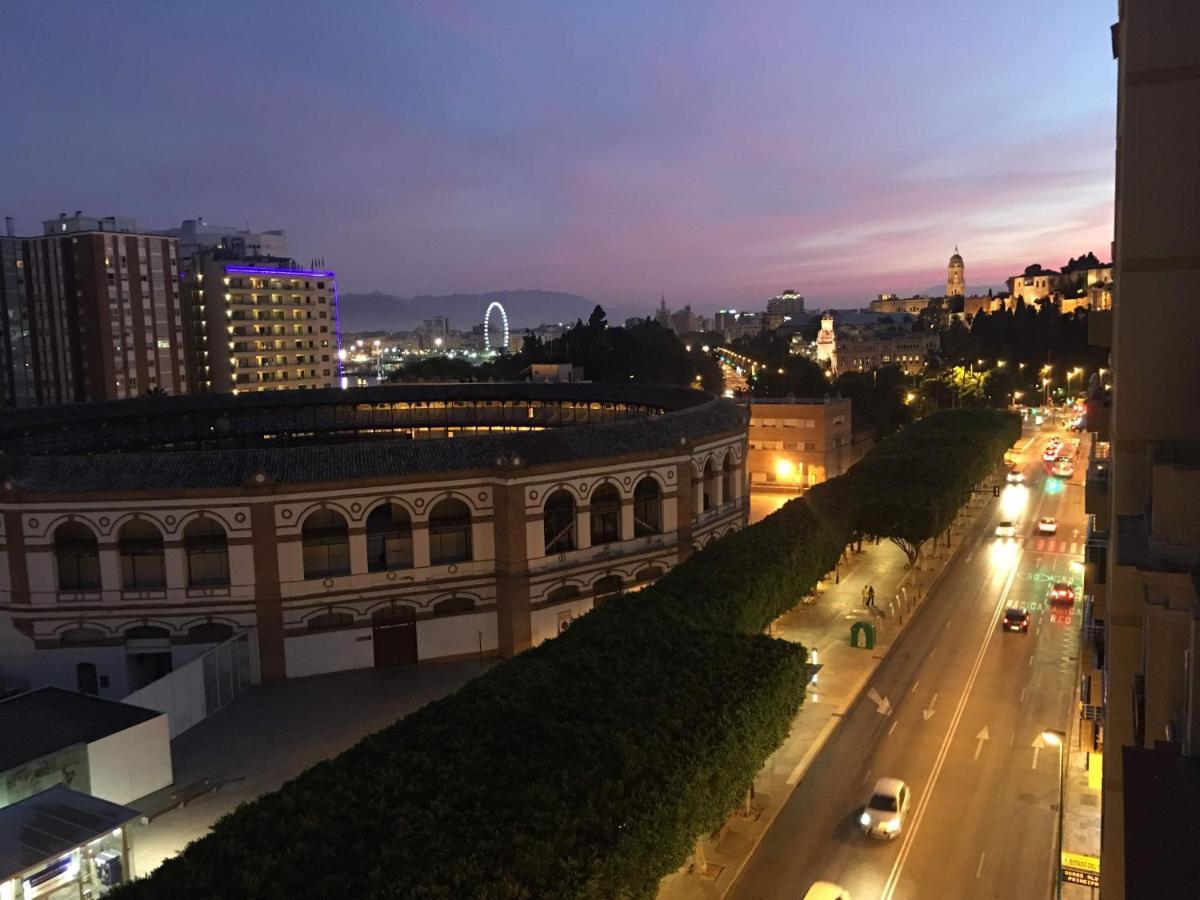 Perla De Malagueta Apartment มาลากา ภายนอก รูปภาพ