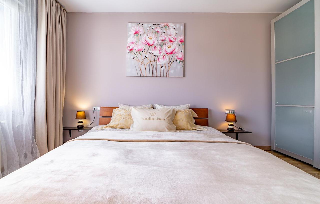 Perla De Malagueta Apartment มาลากา ภายนอก รูปภาพ