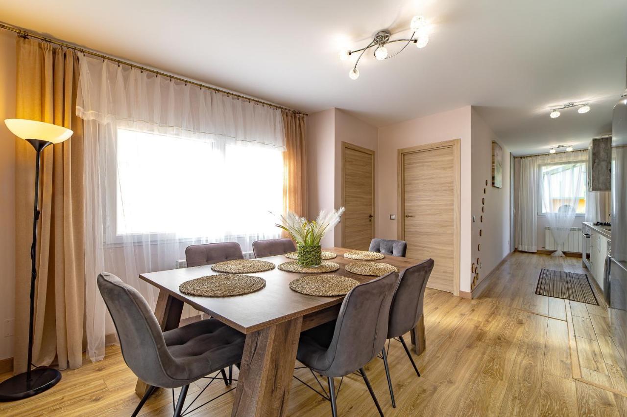 Perla De Malagueta Apartment มาลากา ภายนอก รูปภาพ