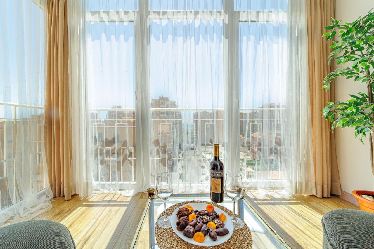 Perla De Malagueta Apartment มาลากา ภายนอก รูปภาพ